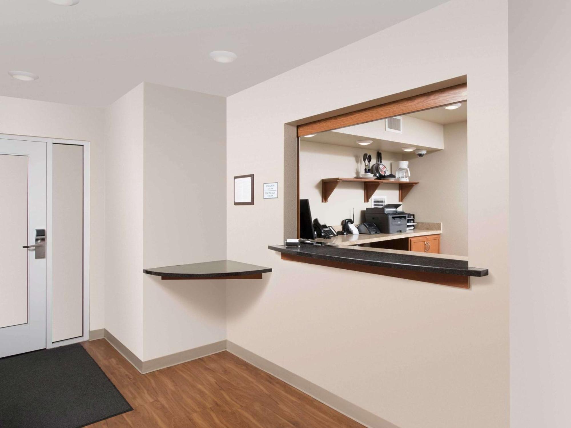 Extended Stay America Select Suites - Fort Myers Exterior foto