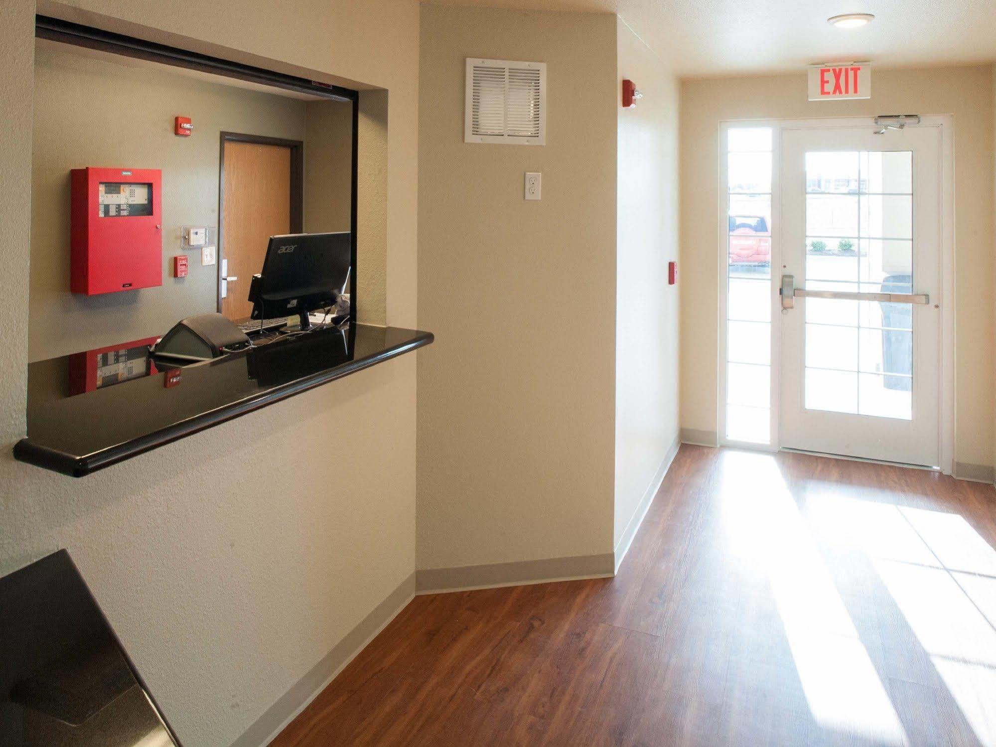 Extended Stay America Select Suites - Fort Myers Exterior foto